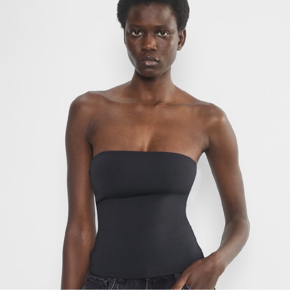 Babaton White Strapless Tube Top